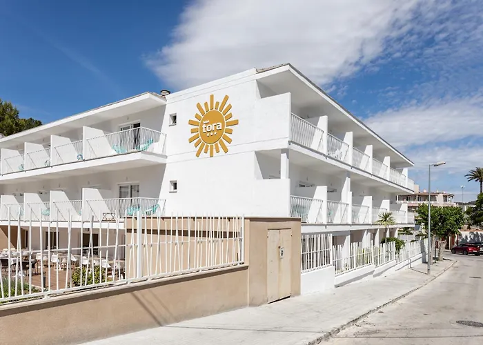 Hotel Tora